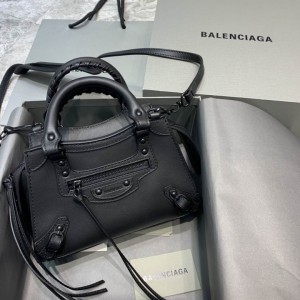 Balenciaga le cagole neo 22x16.5x14.5cm Bags