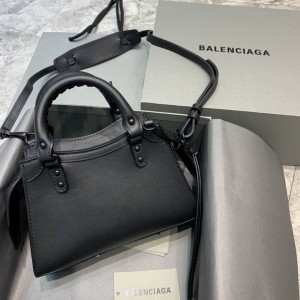 Balenciaga le cagole neo 22x16.5x14.5cm Bags