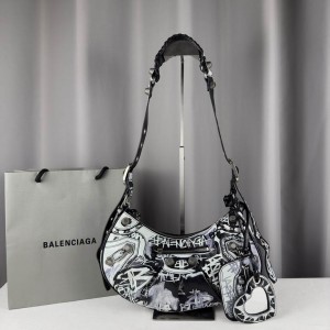 Balenciaga le cagole 33x14cm Bags