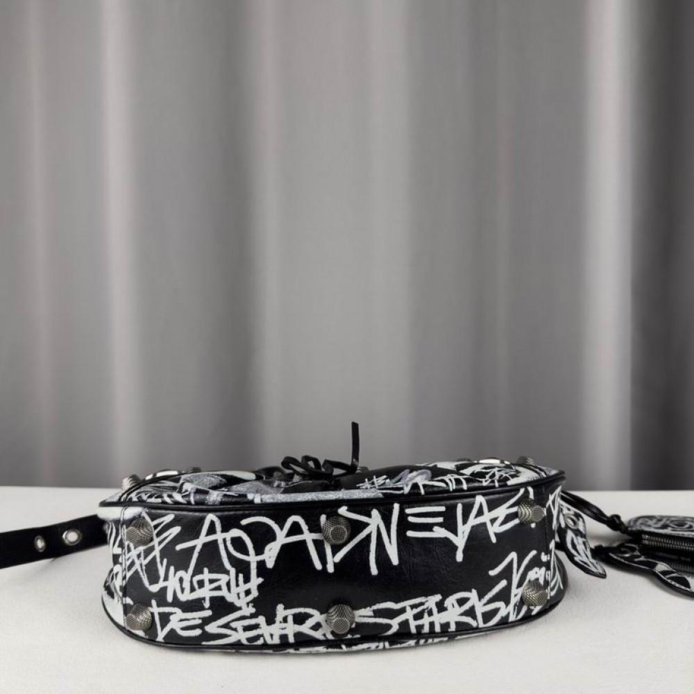 Balenciaga le cagole 33x14cm Bags