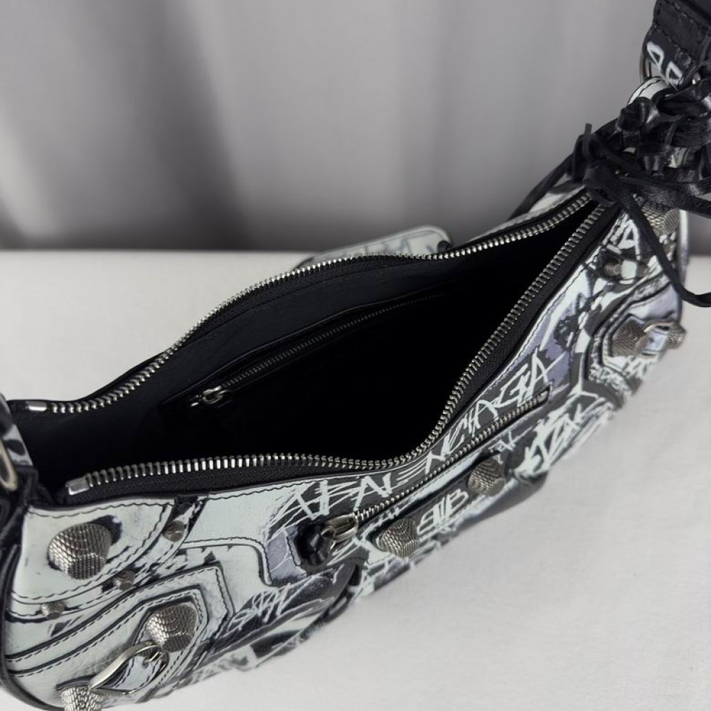 Balenciaga le cagole 33x14cm Bags