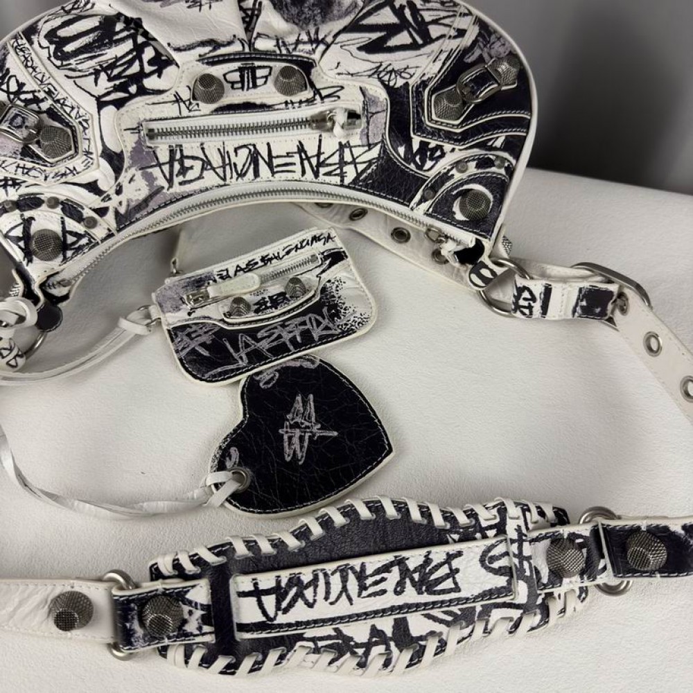 Balenciaga le cagole 33x14cm Bags