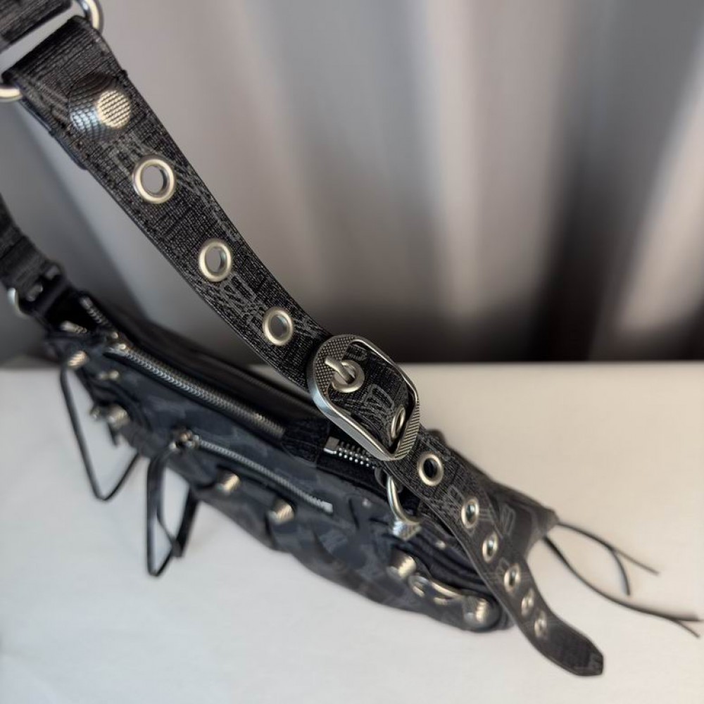 Balenciaga le cagole 33x14cm Bags