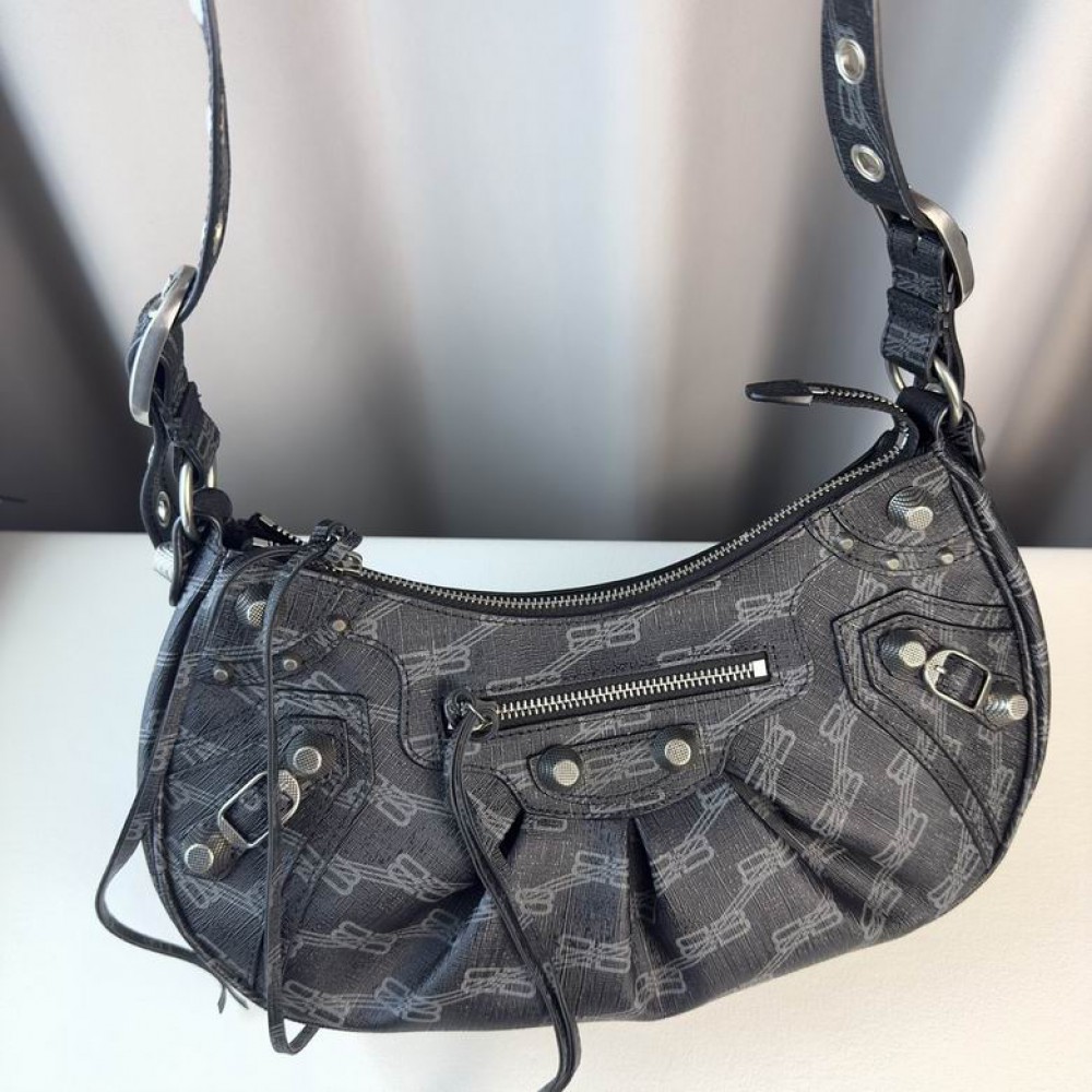 Balenciaga le cagole 33x14cm Bags