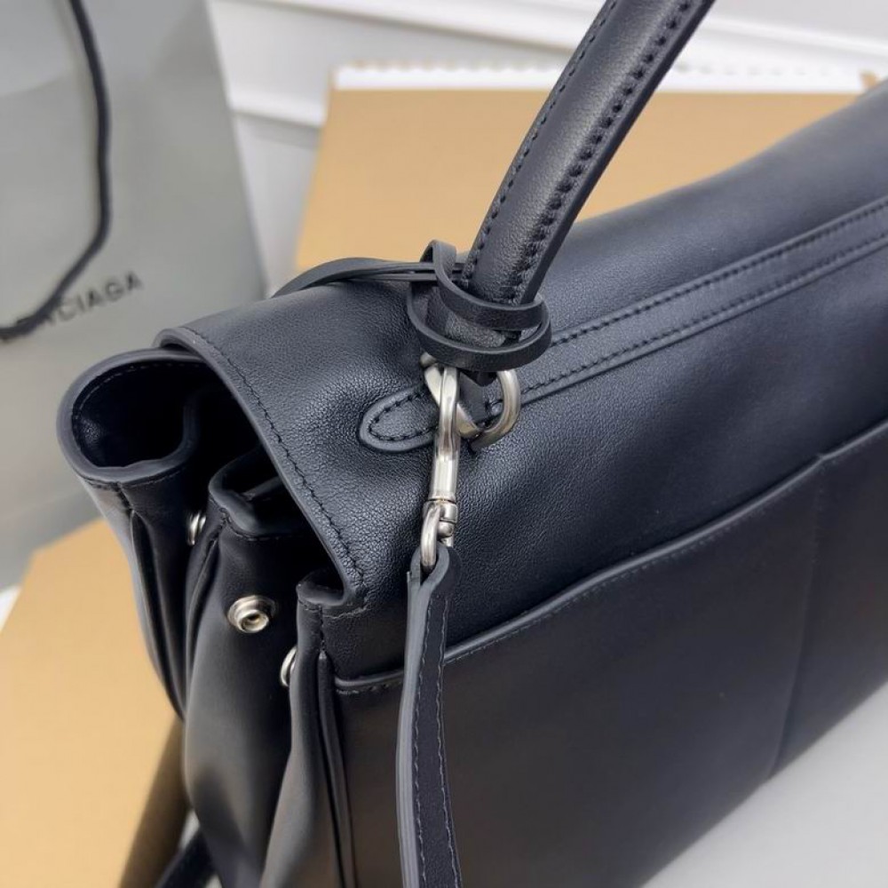 Balenciaga rodeo bag medium 35x23x11cm Bags