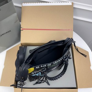 Balenciaga Graffiti Bag city 30x20x11cm Bags