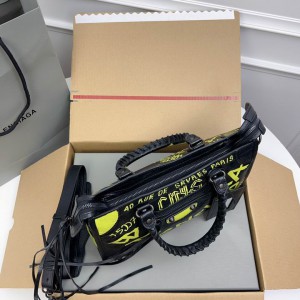Balenciaga Graffiti Bag city 30x20x11cm Bags