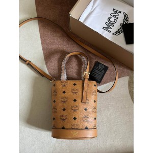 MCM mini aren bucket 19x14.5x9.5cm Bags
