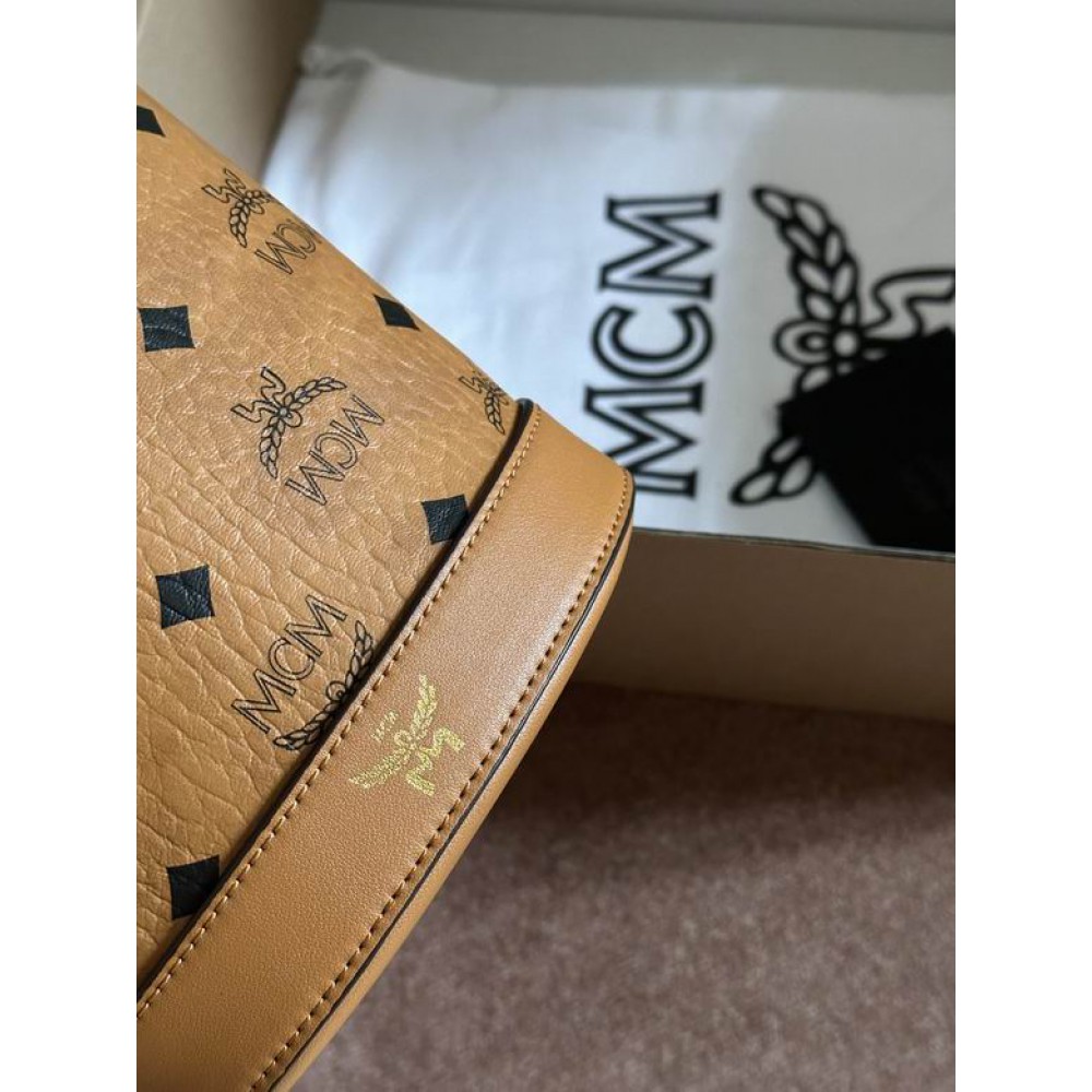 MCM mini aren bucket 19x14.5x9.5cm Bags
