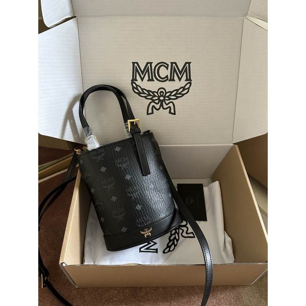 MCM mini aren bucket 19x14.5x9.5cm Bags
