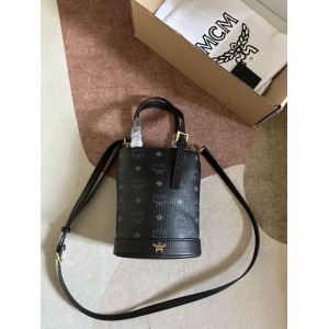 MCM mini aren bucket 19x14.5x9.5cm Bags