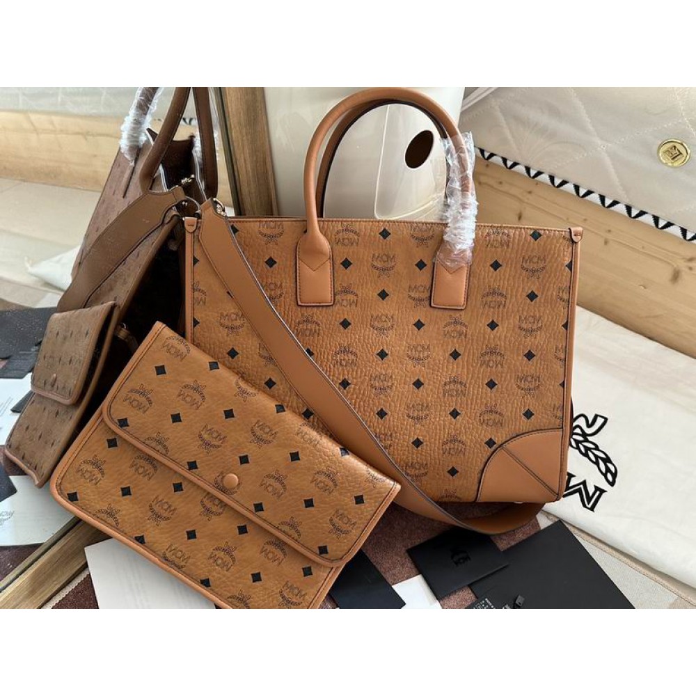 MCM München Tote in Visetos 14.5 x 37.5 x 27.0 cm Bags