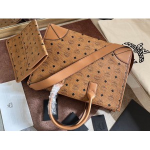 MCM München Tote in Visetos 14.5 x 37.5 x 27.0 cm Bags