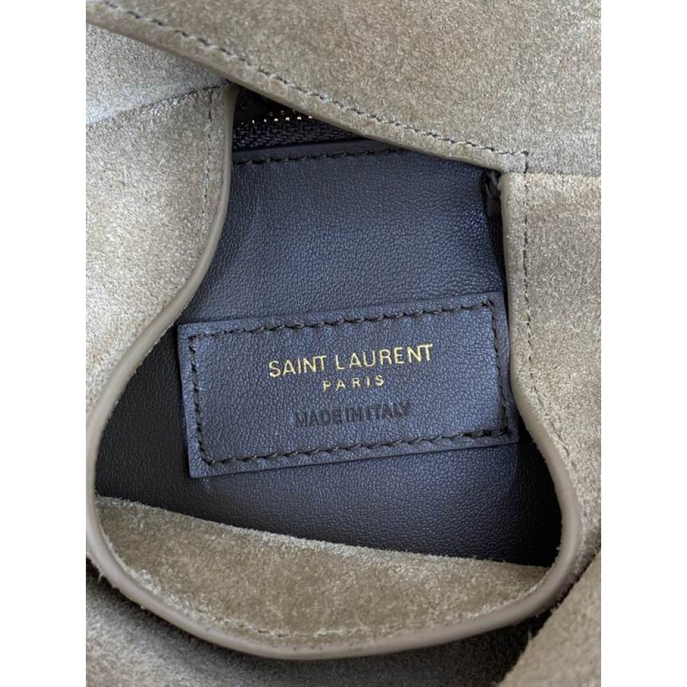 Ysl le 5 a 7 supple 22x22x10cm suede Bags