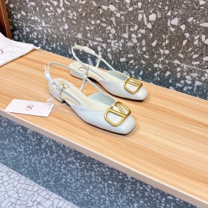 Valentino Garavani VLogo leather slingback flats 35-42 Shoes