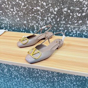 Valentino Garavani VLogo leather slingback flats 35-42 Shoes