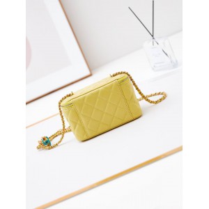 Chanel beauty bag 9.5x17x8cm Bags