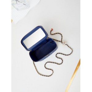 Chanel beauty bag 9.5x17x8cm Bags