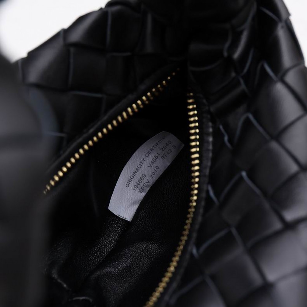 Bottega veneta jodie mini size 28x23cm Bags