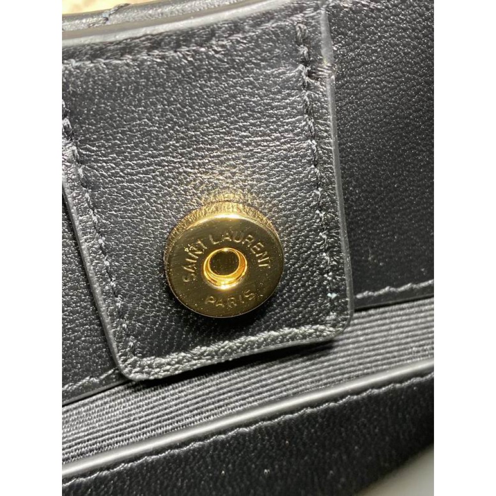 Ysl Sade quilted leather shoulder bag 21x19x4cm Bags