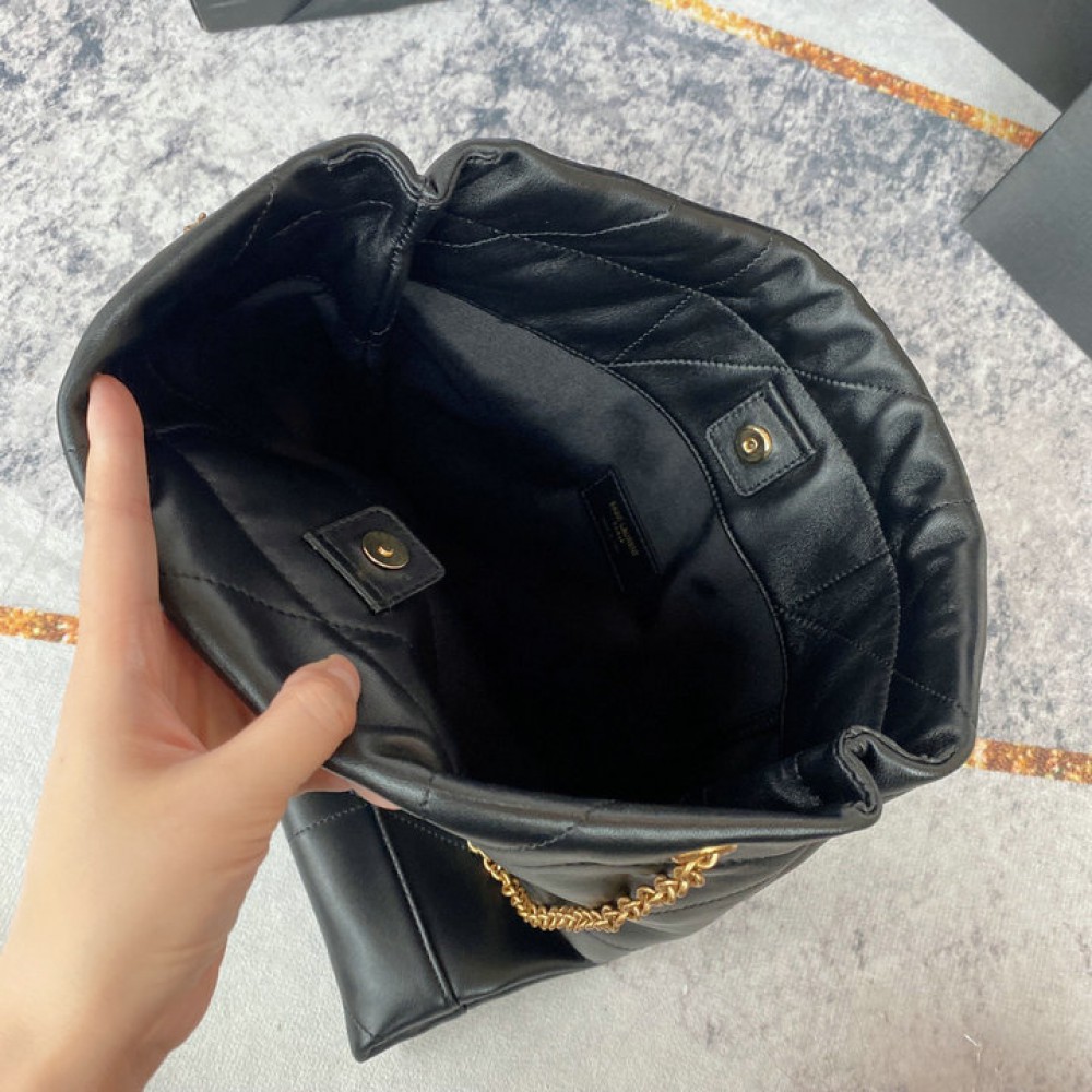 JAMIE 4.3 POCHON in lambskin 38 x 33 x 2 cm 