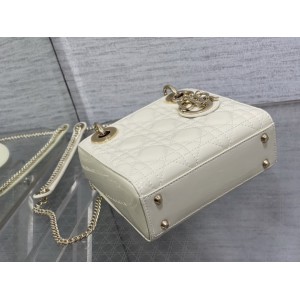 Dior lady mini size 17x15cm pattent leather Bags