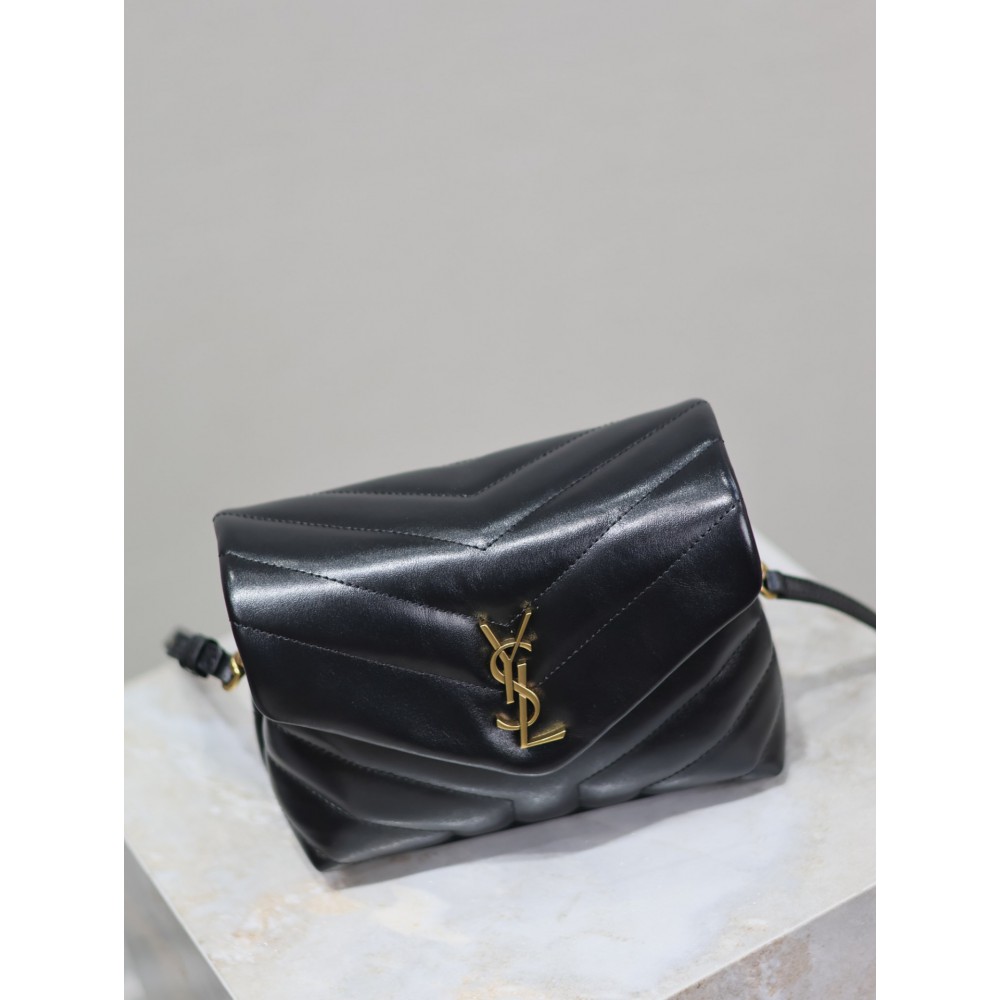 Ysl Loulou toy bag 20×14×7cm Bags