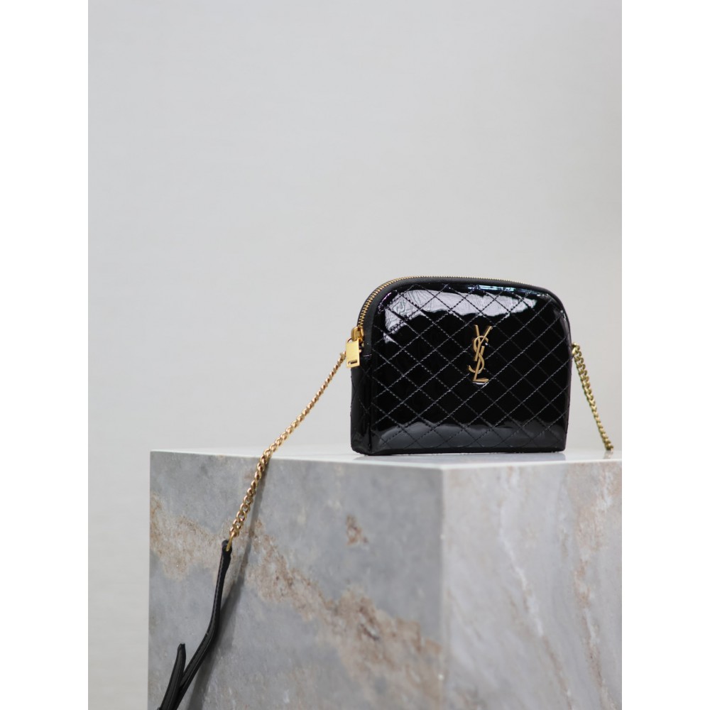 Ysl Gaby zipped pouch in quilted patent leather 19 x 11 x 3 cm Bags