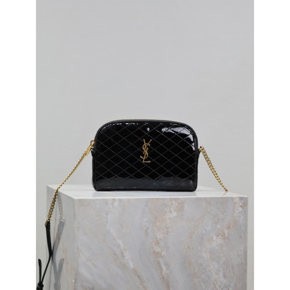 Ysl Gaby zipped pouch in quilted patent leather 19 x 11 x 3 cm Bags