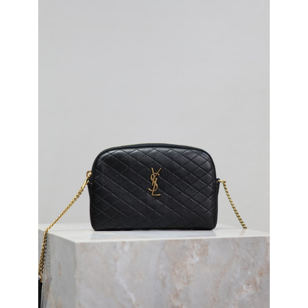 Ysl Gaby zipped pouch in quilted leather 19 x 11 x 3 cm Bags