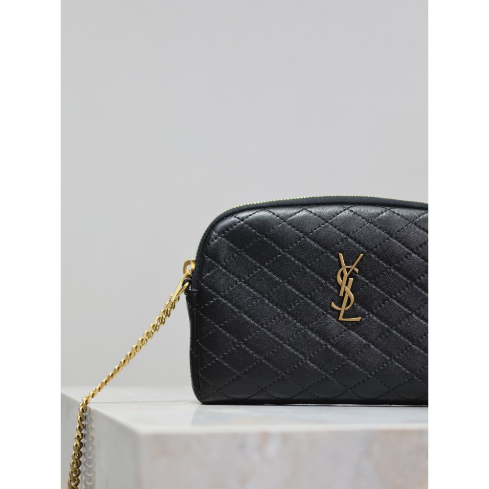Ysl Gaby zipped pouch in quilted leather 19 x 11 x 3 cm Bags