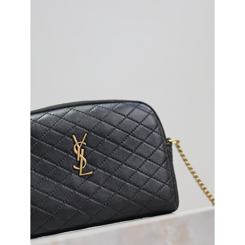 Ysl Gaby zipped pouch in quilted leather 19 x 11 x 3 cm Bags