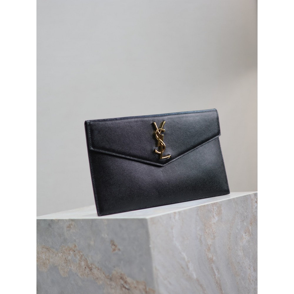 Ysl UPTOWN pouch in grain de poudre leather 27 x 16 x 2 CM 