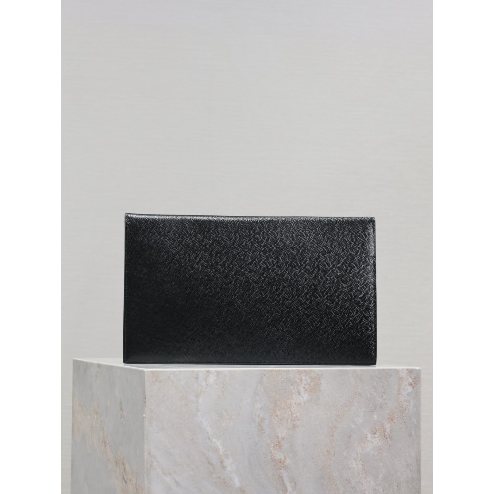 Ysl UPTOWN pouch in grain de poudre leather 27 x 16 x 2 CM 