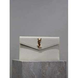 Ysl UPTOWN pouch in grain de poudre leather 27 x 16 x 2 CM 