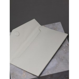 Ysl UPTOWN pouch in grain de poudre leather 27 x 16 x 2 CM 