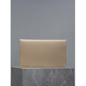 Ysl UPTOWN pouch in grain de poudre leather 27 x 16 x 2 CM 