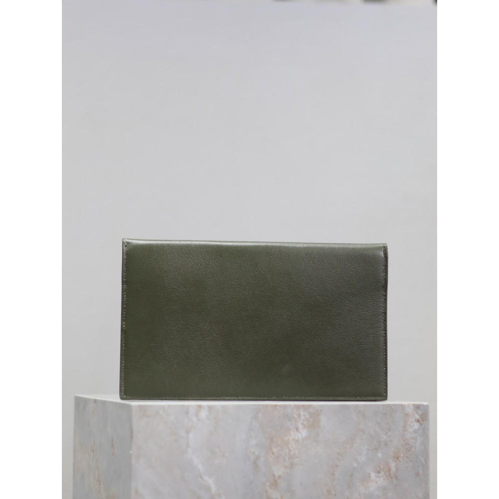 Ysl UPTOWN pouch in grain de poudre leather 27 x 16 x 2 CM 