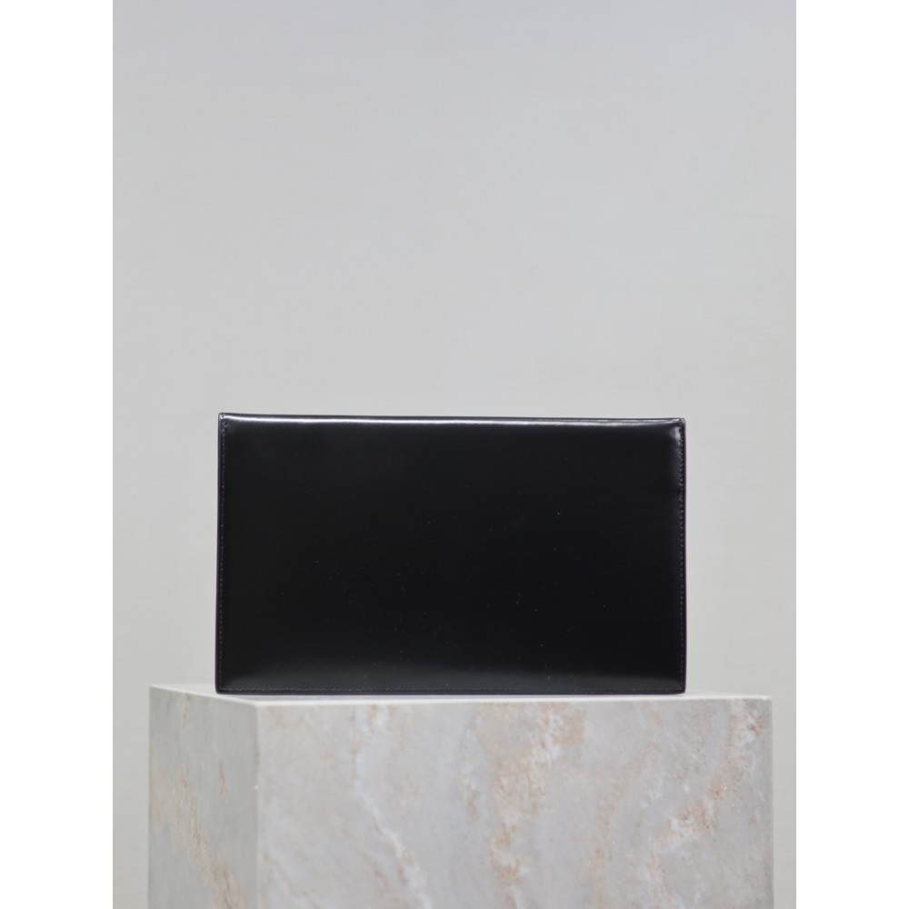 Ysl UPTOWN pouch in calfskin leather 27 x 16 x 2 CM 