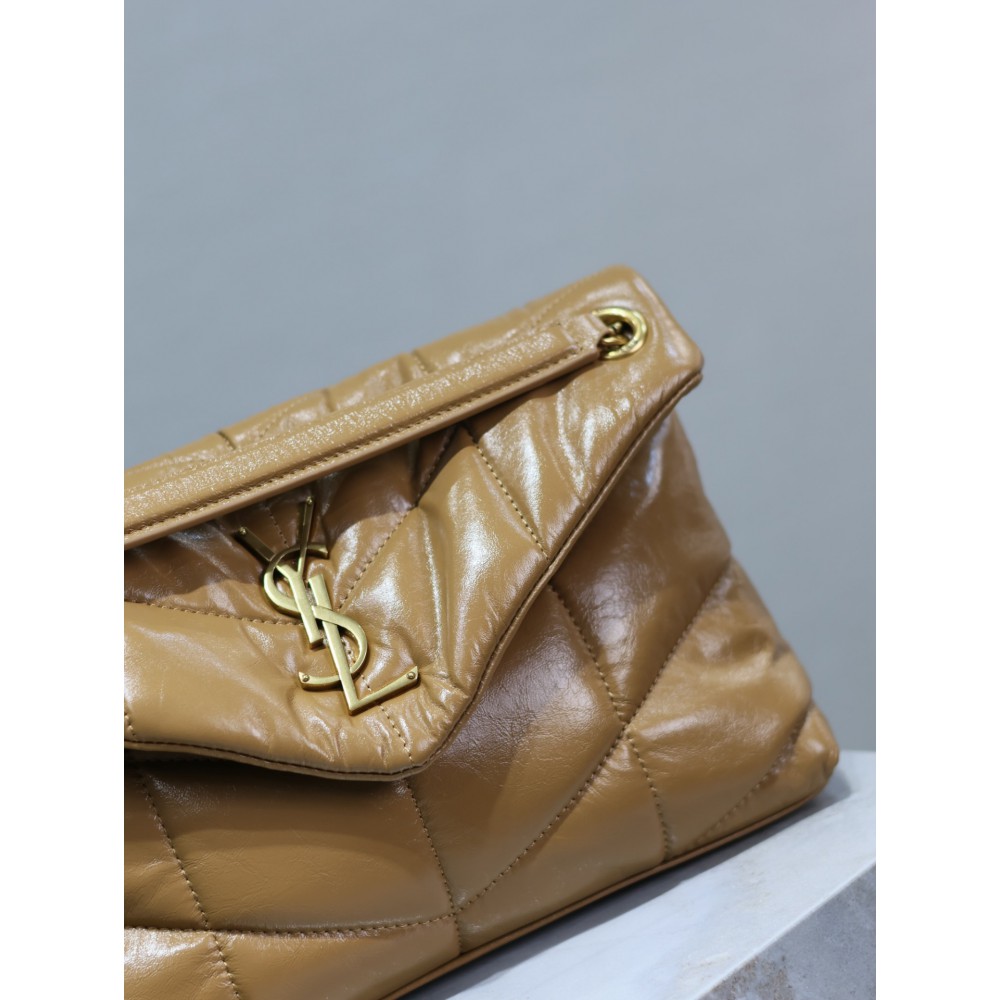 Ysl loulou puffer small size 29x18cm pattent leather Bags