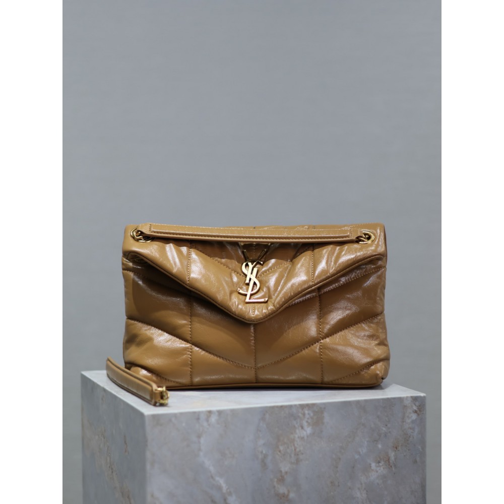 Ysl loulou puffer small size 29x18cm pattent leather Bags