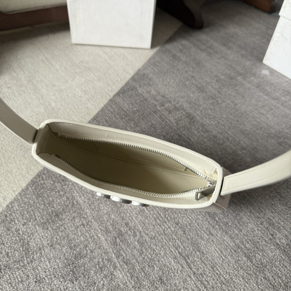 Celine MEDIUM TILLY BAG in shiny calfskin 22 x 13.5 x 4 CM Bags