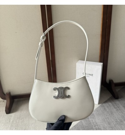 Celine MEDIUM TILLY BAG in shiny calfskin 22 x 13.5 x 4 CM