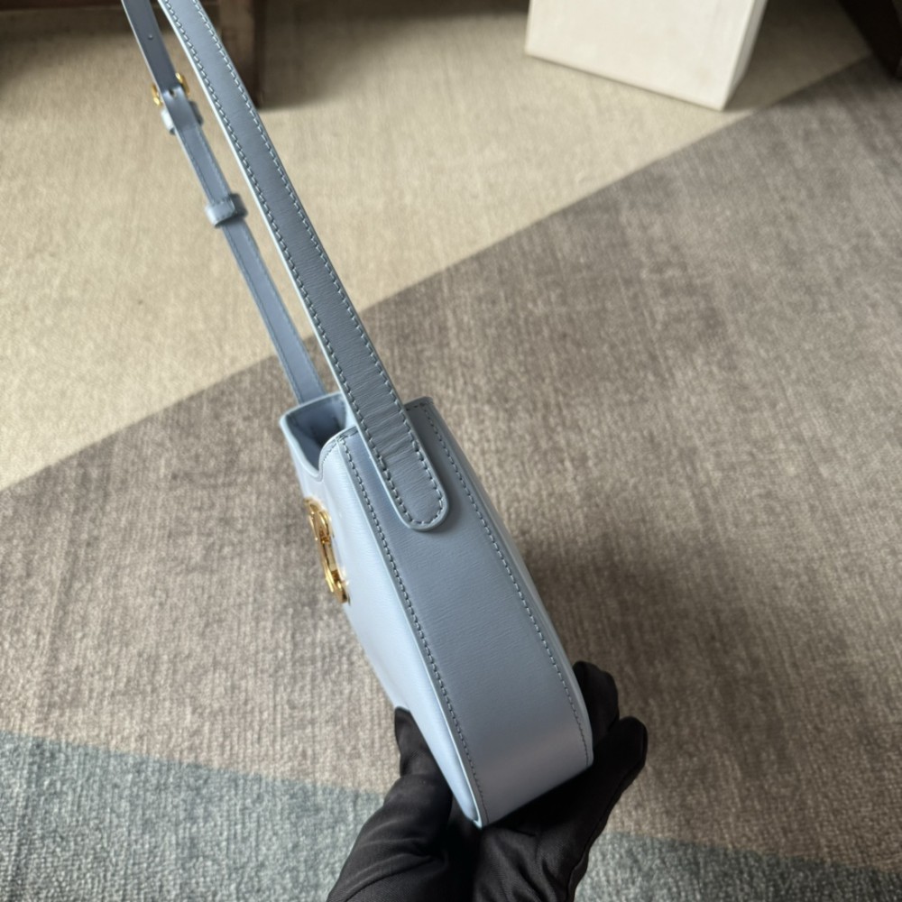 Celine MEDIUM TILLY BAG in shiny calfskin 22 x 13.5 x 4 CM Bags