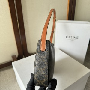 Celine MEDIUM TILLY BAG in Triomphe canvas and calfskin 22 x 13.5 x 4 CM Bags