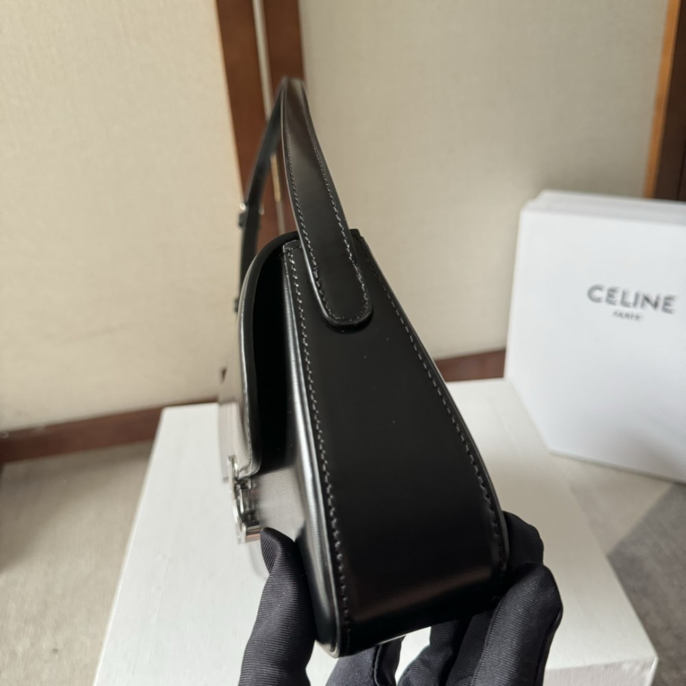 Celine MEDIUM CELINE LOLA BAG in shiny calfskin 28 x 12 x 5 CM Bags