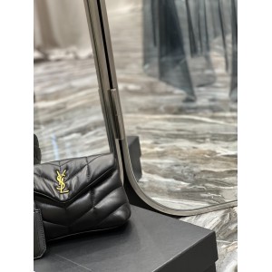 Ysl PUFFER small pouch in leather 19 X 9,5 X 2,5 CM Bags