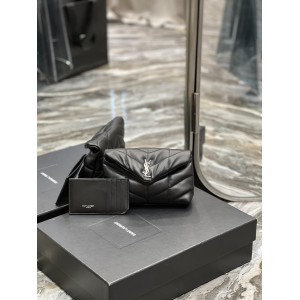 Ysl PUFFER small pouch in leather 19 X 9,5 X 2,5 CM Bags