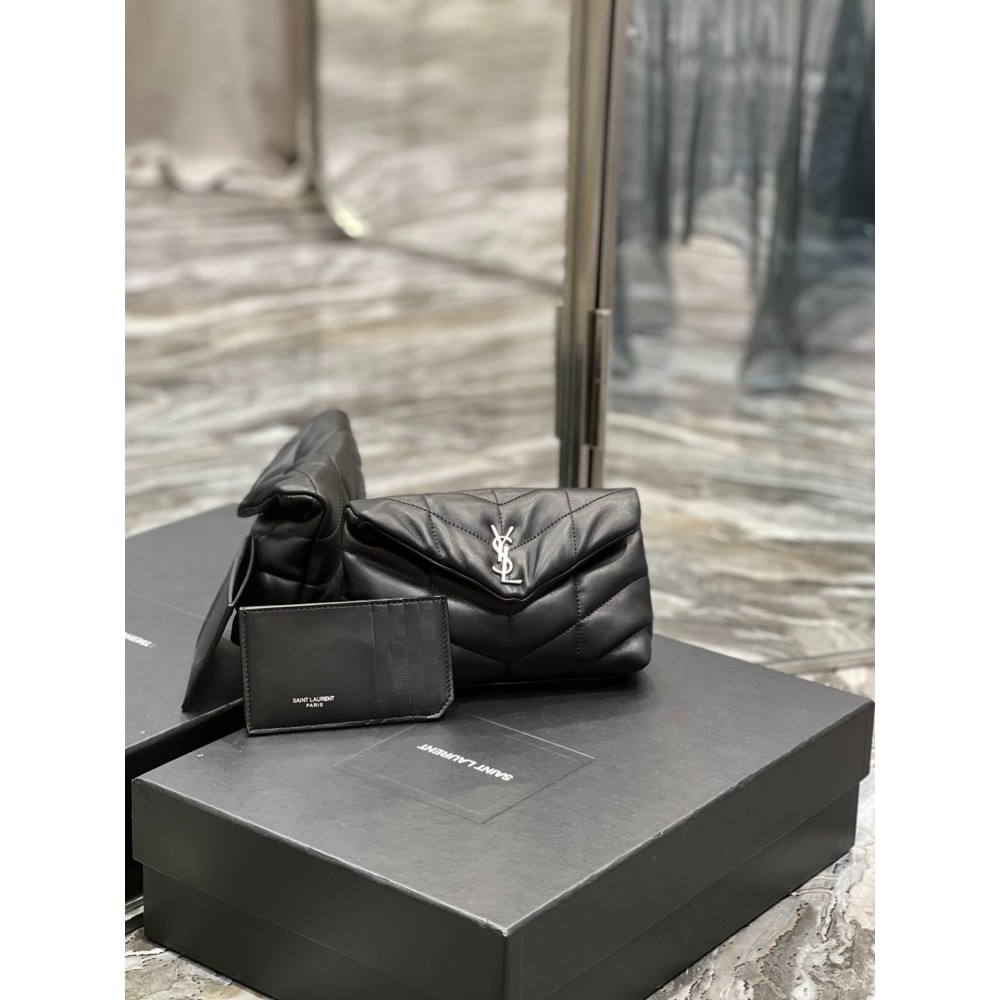 Ysl PUFFER small pouch in leather 19 X 9,5 X 2,5 CM Bags