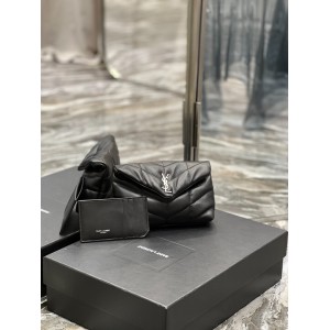 Ysl PUFFER small pouch in leather 19 X 9,5 X 2,5 CM Bags